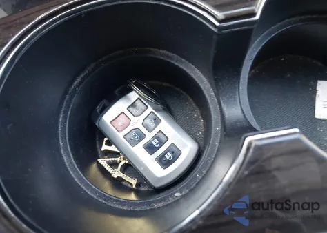 2015 Toyota Sienna Xle 8 Passenger from USA, damaged, VIN 5TDYK3DC6FS561960